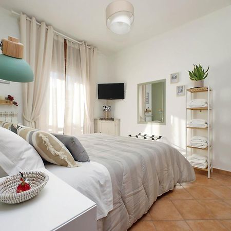 Summer&Winter Home By The Sea Fiumicino Buitenkant foto