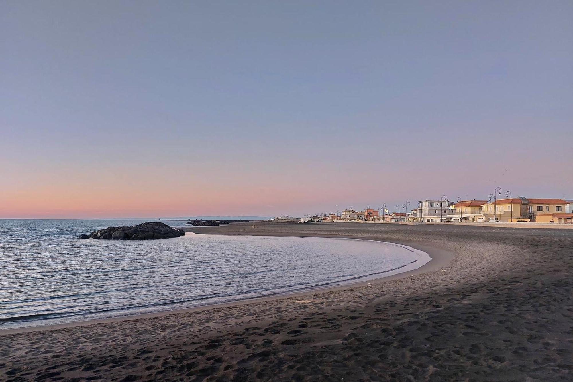 Summer&Winter Home By The Sea Fiumicino Buitenkant foto